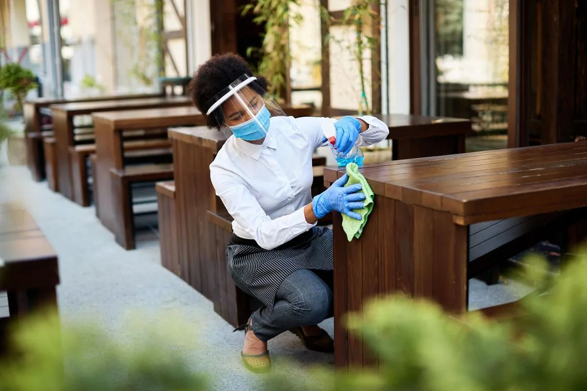 Restaurant cleaning